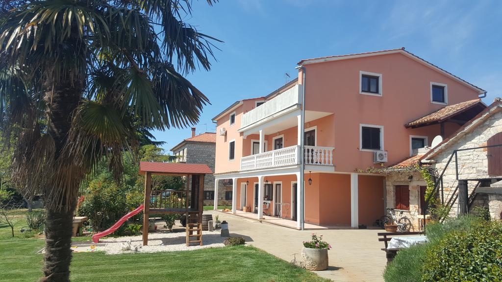 Apartments Sorgo Novigrad Istria Exterior foto